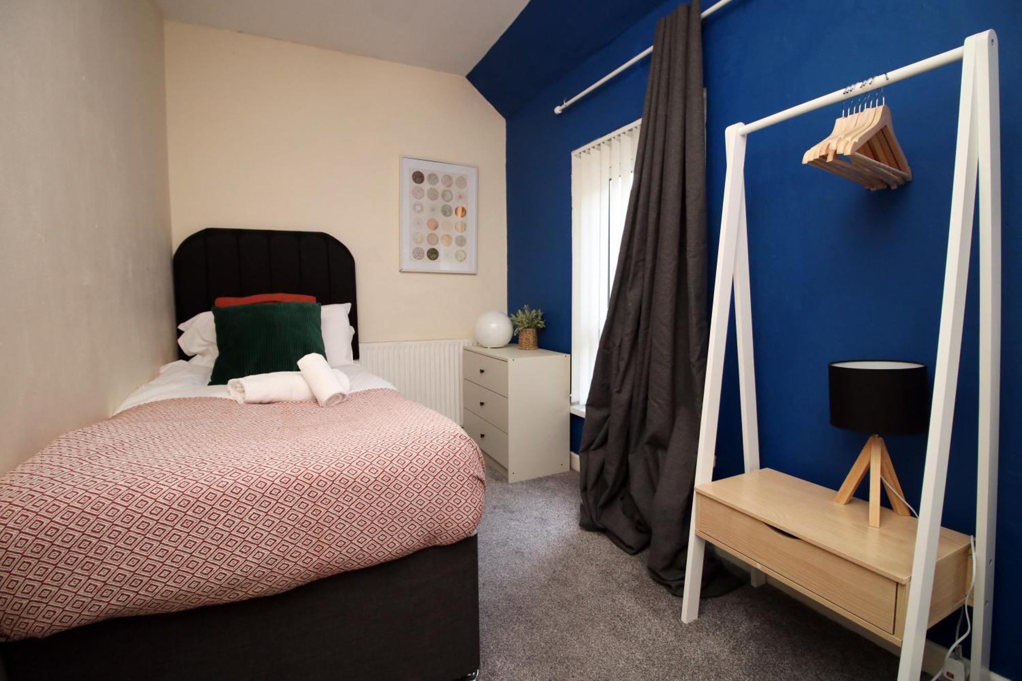 Cosy 3Br Home, Scenic Views, Ideal For Walks & Work Abertillery Εξωτερικό φωτογραφία
