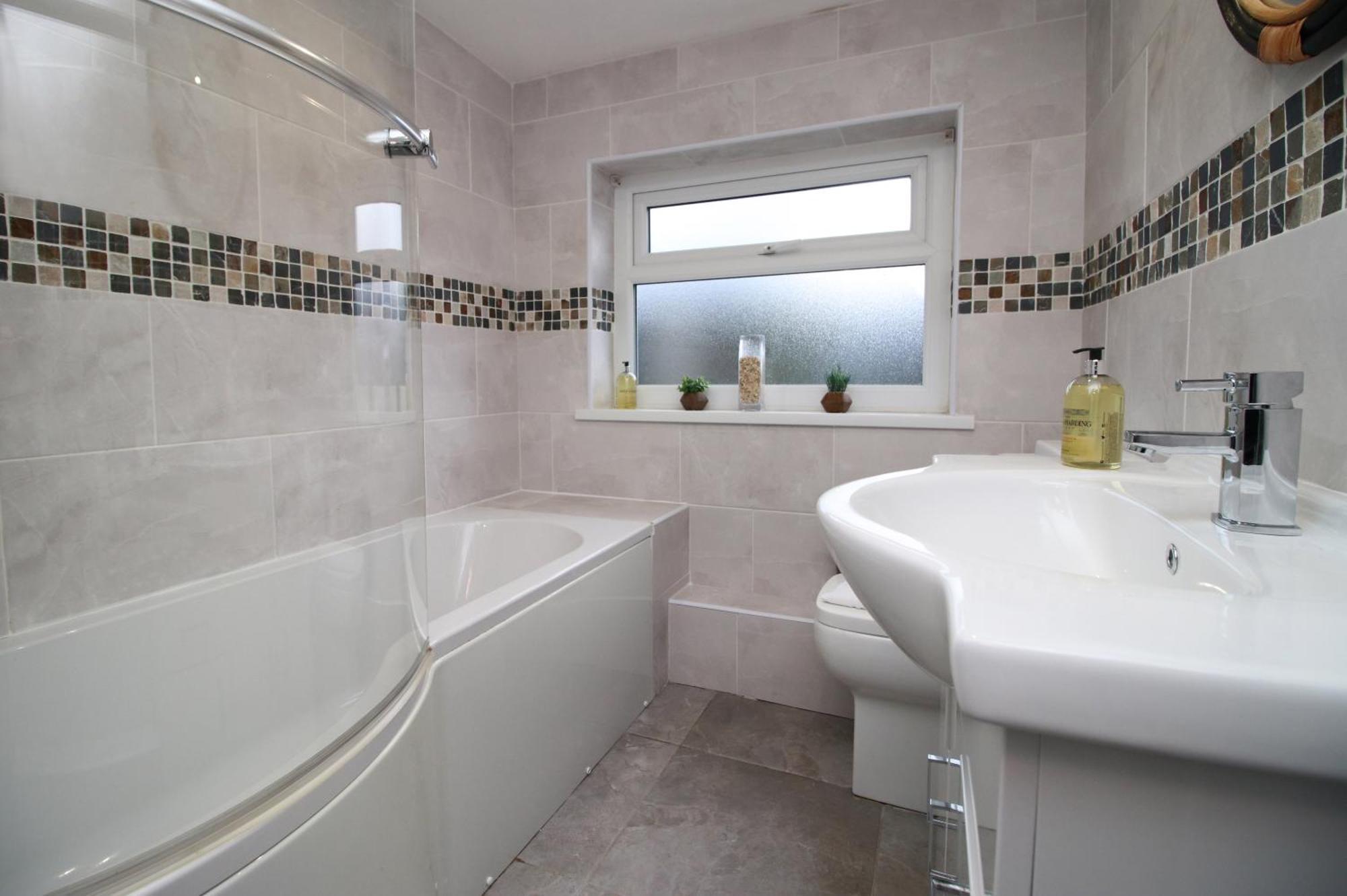 Cosy 3Br Home, Scenic Views, Ideal For Walks & Work Abertillery Εξωτερικό φωτογραφία